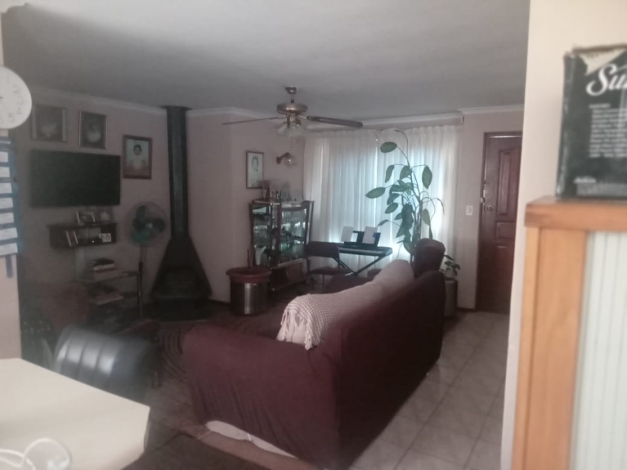 3 Bedroom Property for Sale in Tuscany Glen Western Cape